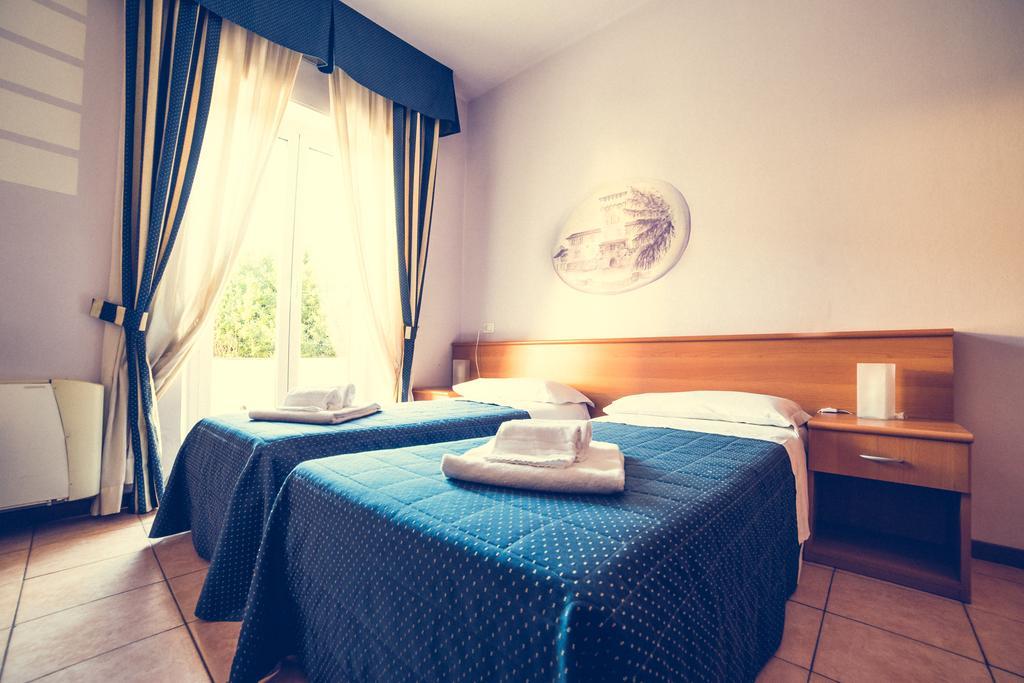 Hotel La Gaietta Millesimo Номер фото
